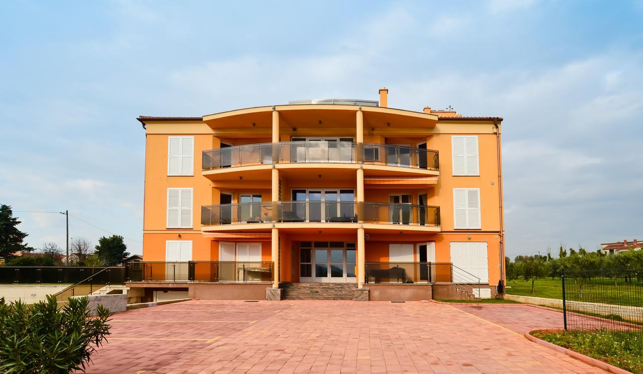 Apartman Andrea L Pomer Dış mekan fotoğraf